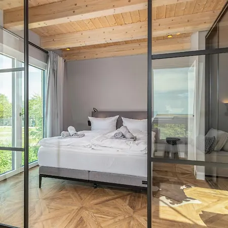 Hus Holiday home *