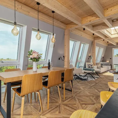 Hus Holiday home