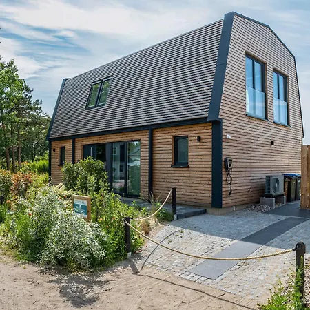 Hus *